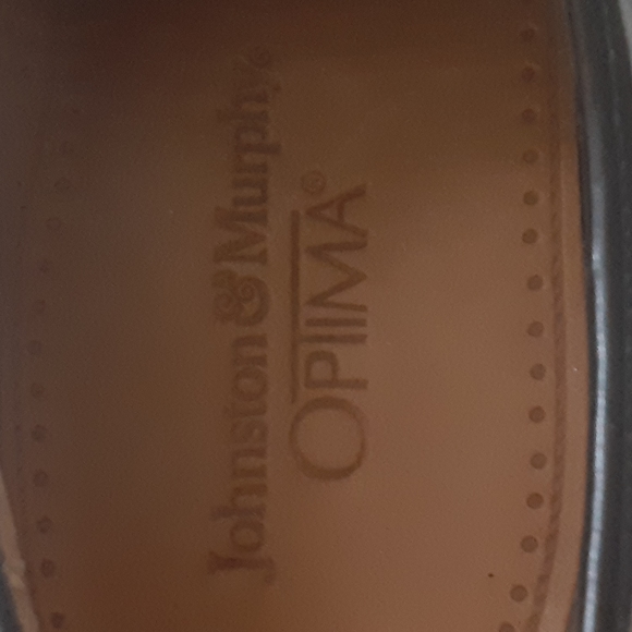 Shoes - Picture 3 of 8